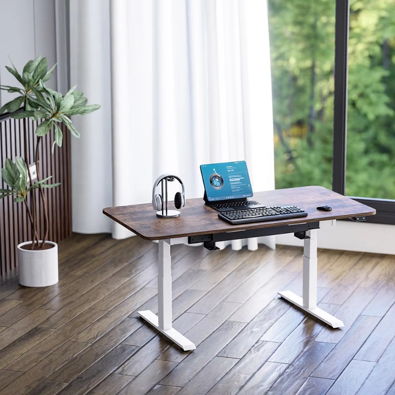 In hoogte en breed verstelbaar - Office Furniture Luxury recensie en prijs